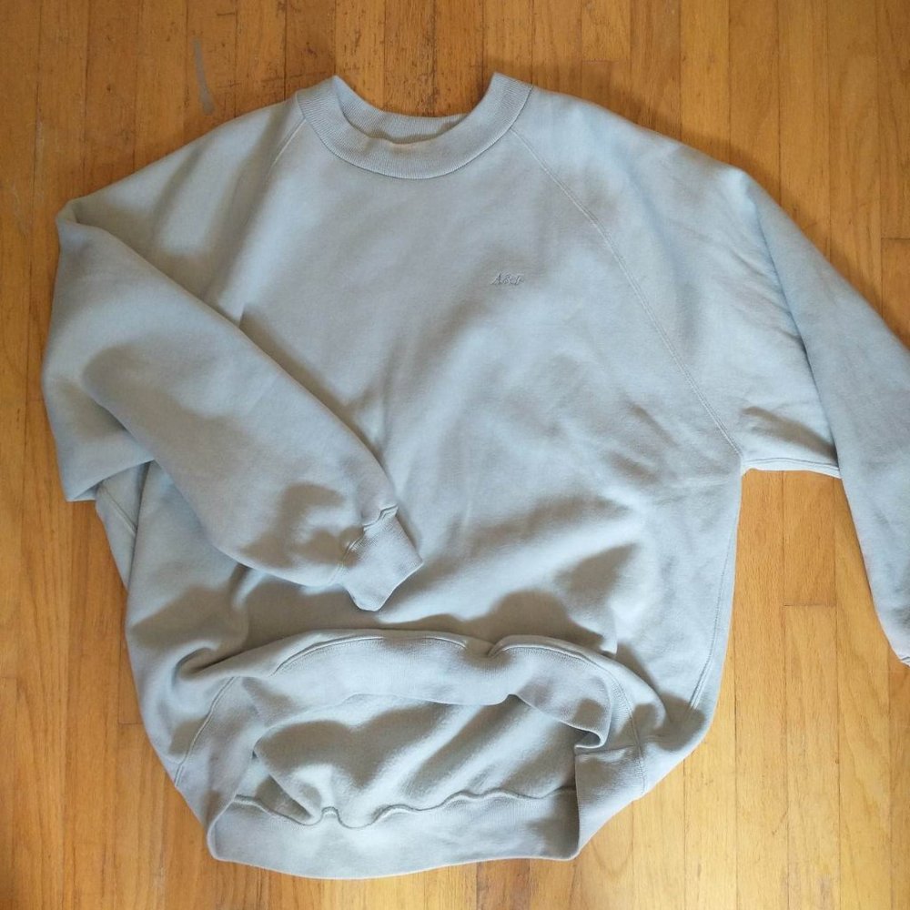 Abercrombie - Men's Oversized Crewneck Sweater